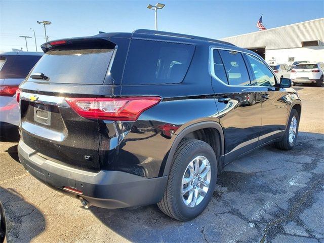 2021 Chevrolet Traverse LT Cloth