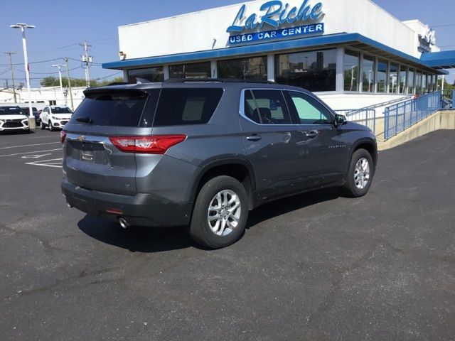 2021 Chevrolet Traverse LT Cloth