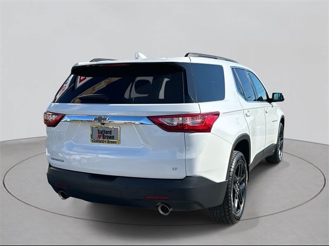 2021 Chevrolet Traverse LT Cloth