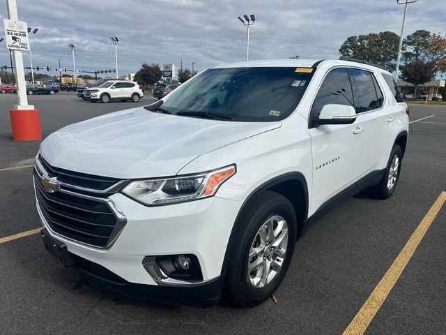 2021 Chevrolet Traverse LT Cloth