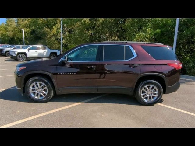 2021 Chevrolet Traverse LT Cloth