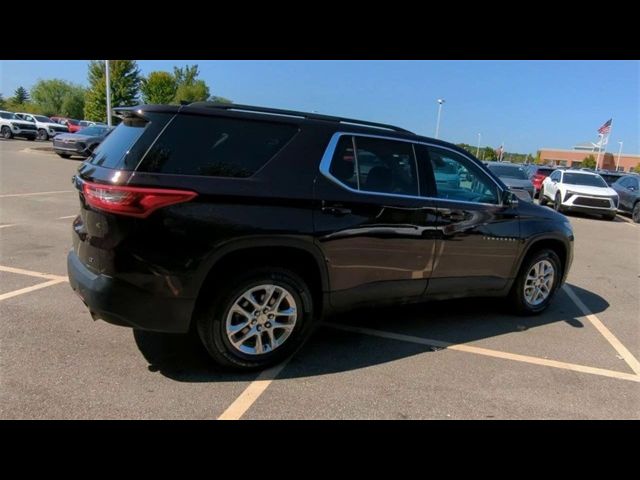 2021 Chevrolet Traverse LT Cloth