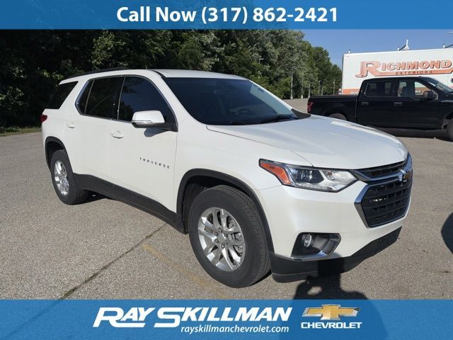 2021 Chevrolet Traverse LT Cloth