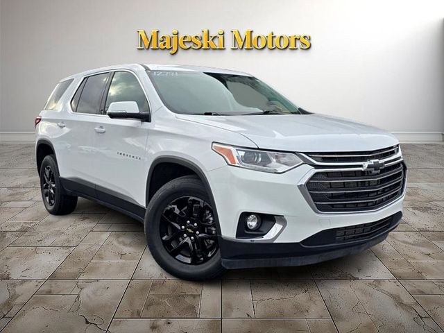 2021 Chevrolet Traverse LT Cloth