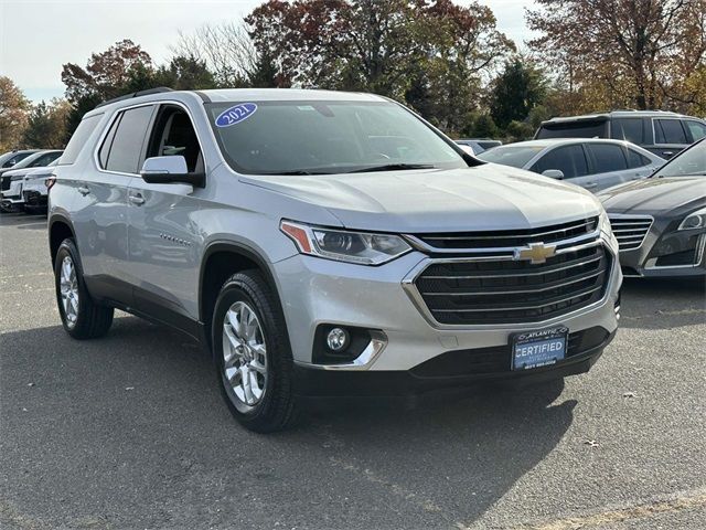 2021 Chevrolet Traverse LT Cloth