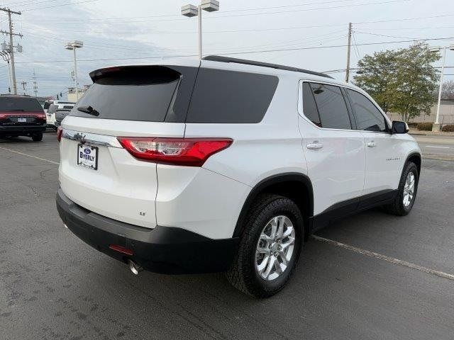 2021 Chevrolet Traverse LT Cloth