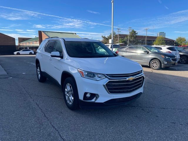 2021 Chevrolet Traverse LT Cloth