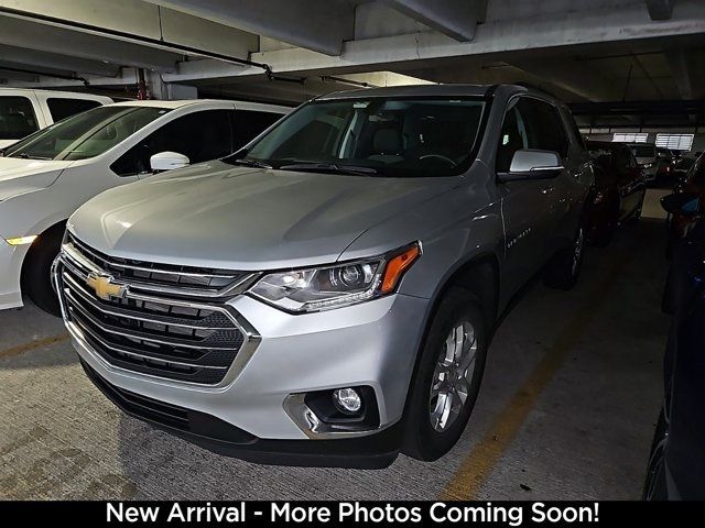 2021 Chevrolet Traverse LT Cloth