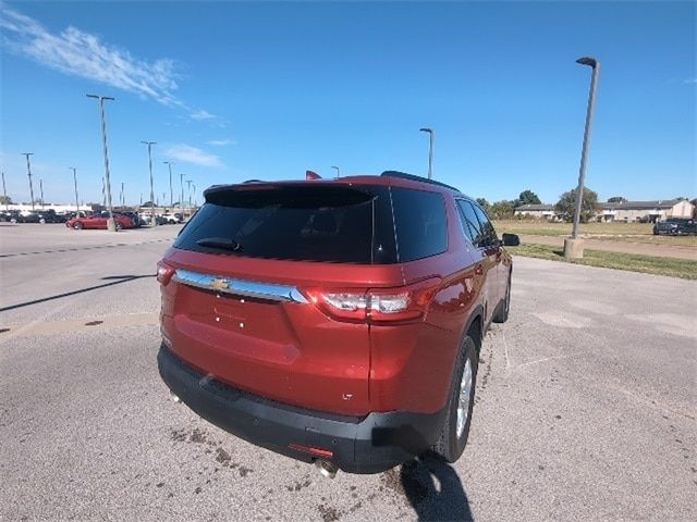 2021 Chevrolet Traverse LT Cloth