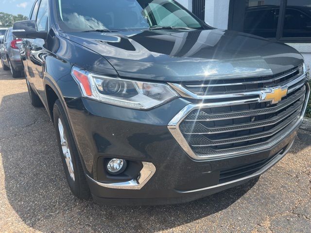 2021 Chevrolet Traverse LT Cloth