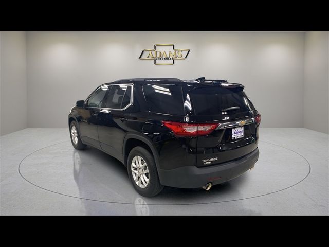 2021 Chevrolet Traverse LT Cloth