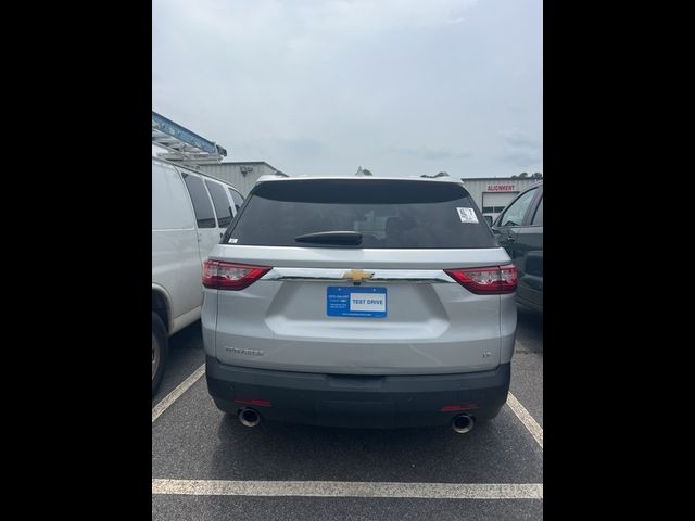 2021 Chevrolet Traverse LT Cloth