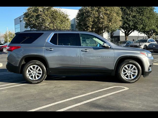 2021 Chevrolet Traverse LT Cloth