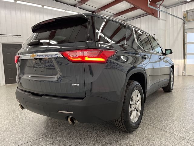 2021 Chevrolet Traverse LT Cloth