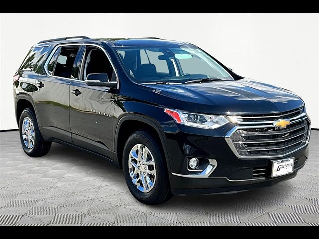 2021 Chevrolet Traverse LT Cloth