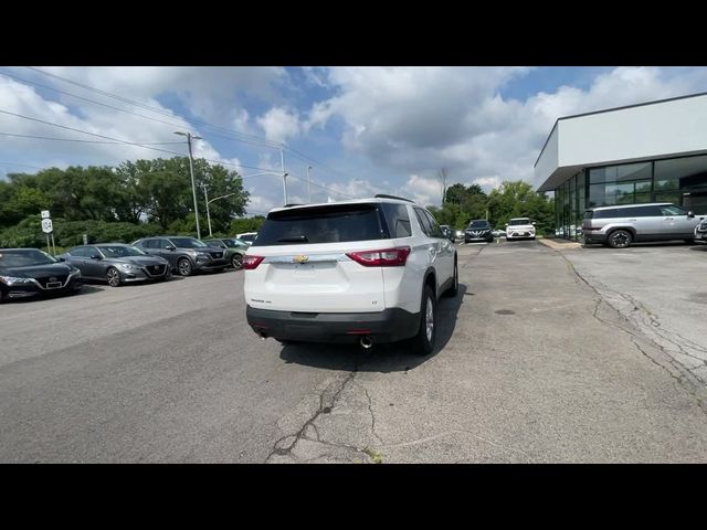 2021 Chevrolet Traverse LT Cloth