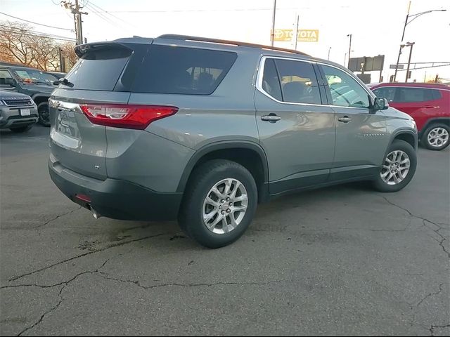 2021 Chevrolet Traverse LT Cloth