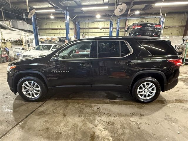 2021 Chevrolet Traverse LT Cloth