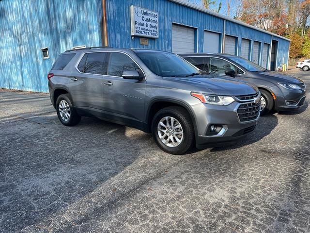 2021 Chevrolet Traverse LT Cloth