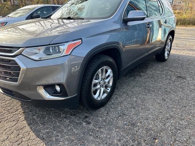 2021 Chevrolet Traverse LT Cloth