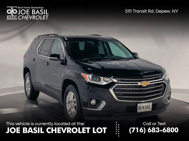 2021 Chevrolet Traverse LT Cloth