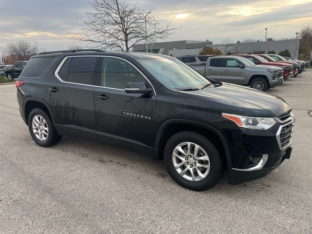 2021 Chevrolet Traverse LT Cloth