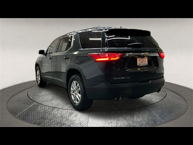 2021 Chevrolet Traverse LT Cloth