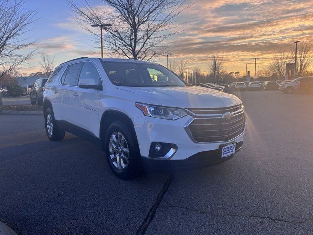 2021 Chevrolet Traverse LT Cloth