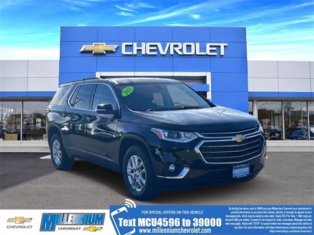 2021 Chevrolet Traverse LT Cloth