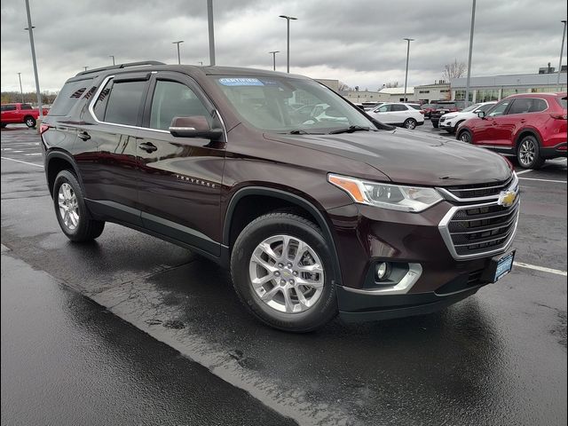 2021 Chevrolet Traverse LT Cloth