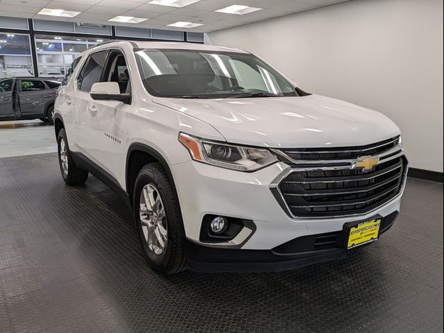 2021 Chevrolet Traverse LT Cloth