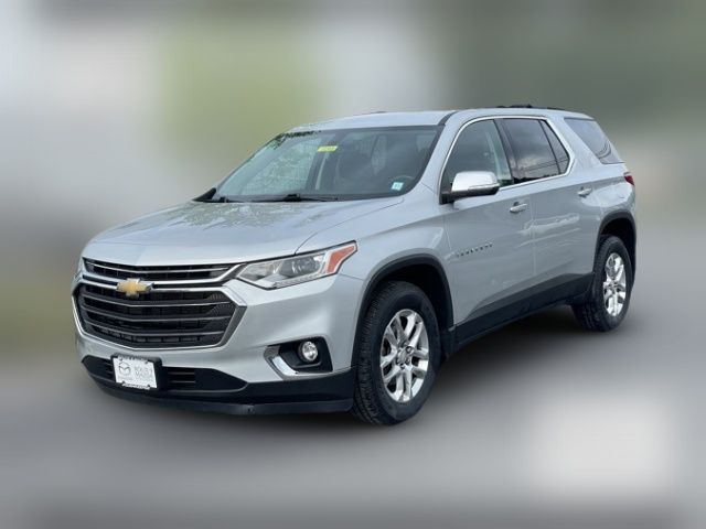 2021 Chevrolet Traverse LT Cloth