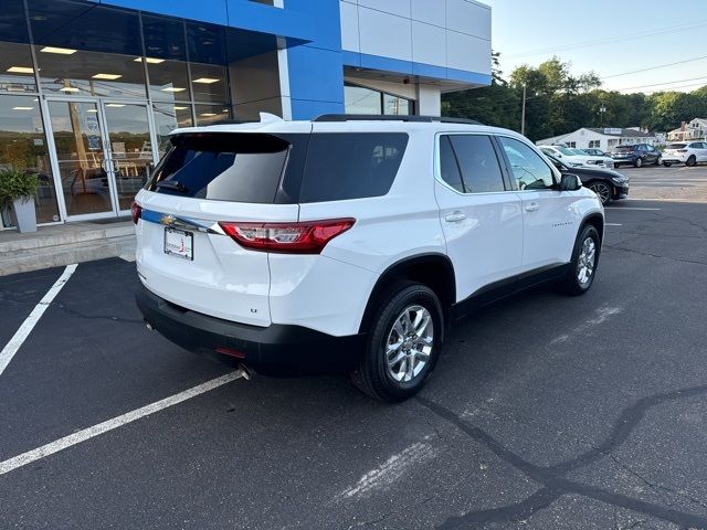 2021 Chevrolet Traverse LT Cloth