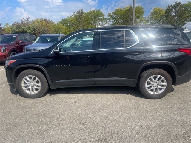 2021 Chevrolet Traverse LT Cloth