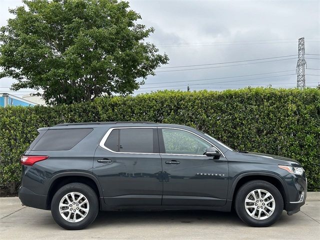 2021 Chevrolet Traverse LT Cloth