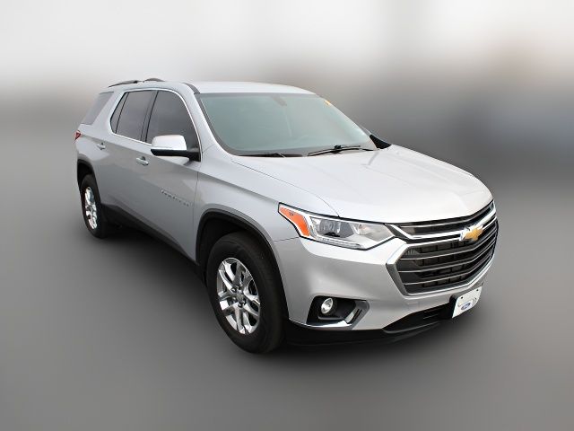 2021 Chevrolet Traverse LT Cloth