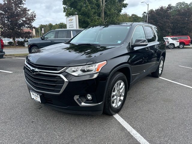 2021 Chevrolet Traverse LT Cloth