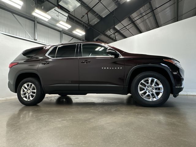 2021 Chevrolet Traverse LT Cloth