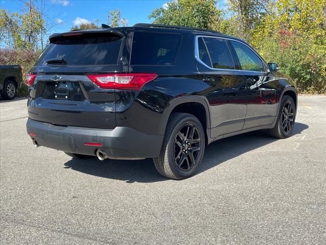 2021 Chevrolet Traverse LT Cloth