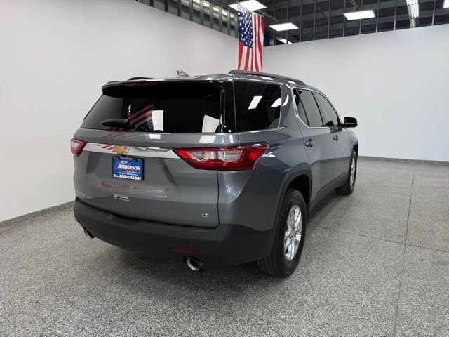 2021 Chevrolet Traverse LT Cloth