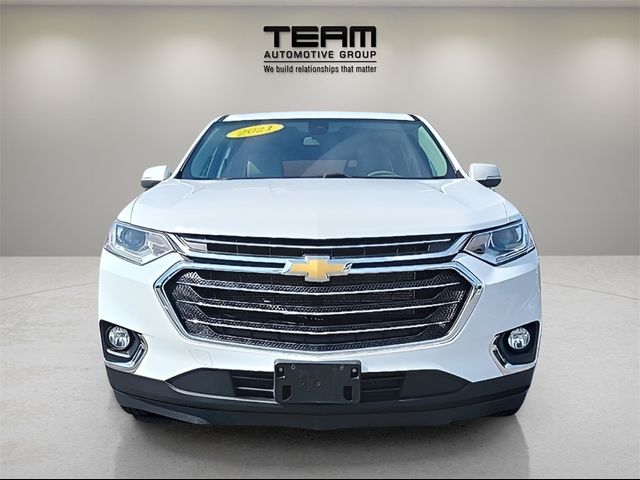 2021 Chevrolet Traverse LT Cloth