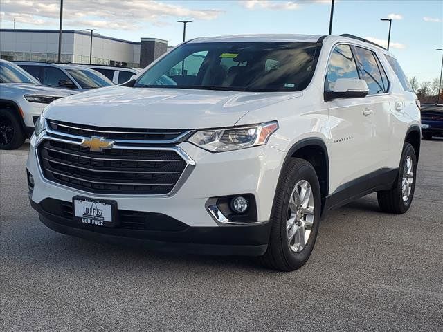 2021 Chevrolet Traverse LT Cloth