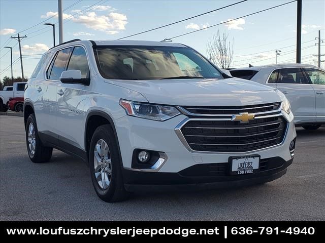 2021 Chevrolet Traverse LT Cloth