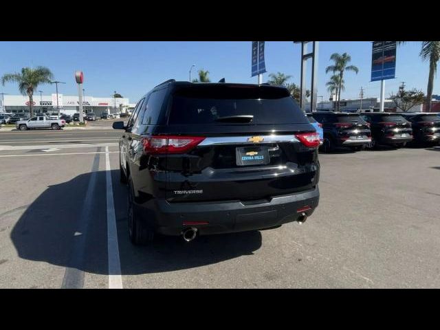 2021 Chevrolet Traverse LT Cloth