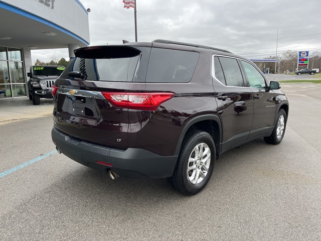 2021 Chevrolet Traverse LT Cloth