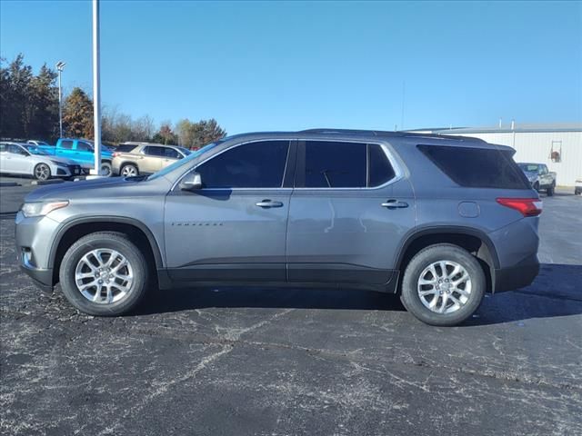 2021 Chevrolet Traverse LT Cloth