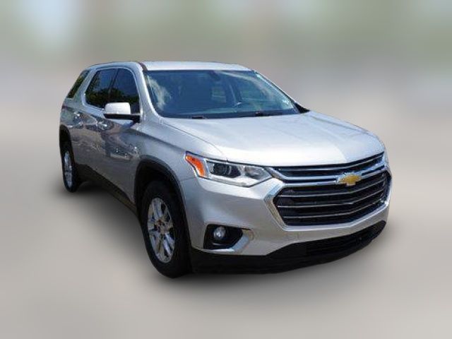 2021 Chevrolet Traverse LT Cloth