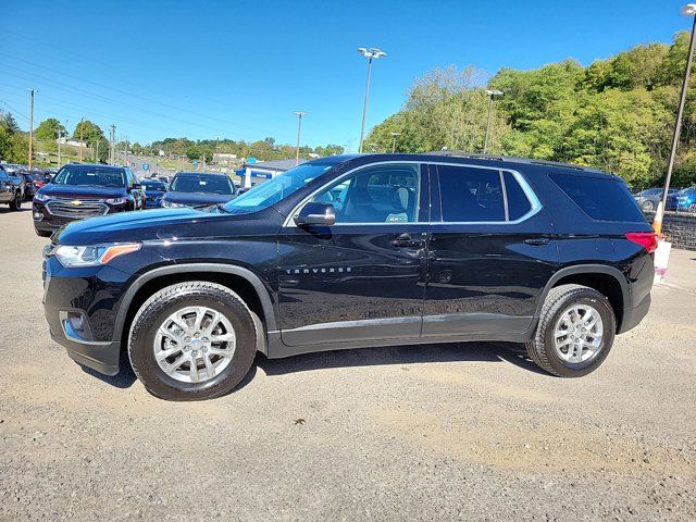 2021 Chevrolet Traverse LT Cloth