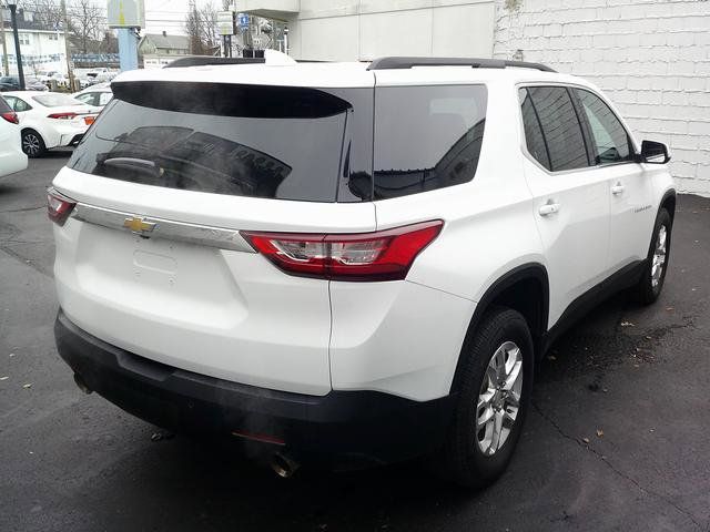 2021 Chevrolet Traverse LT Cloth