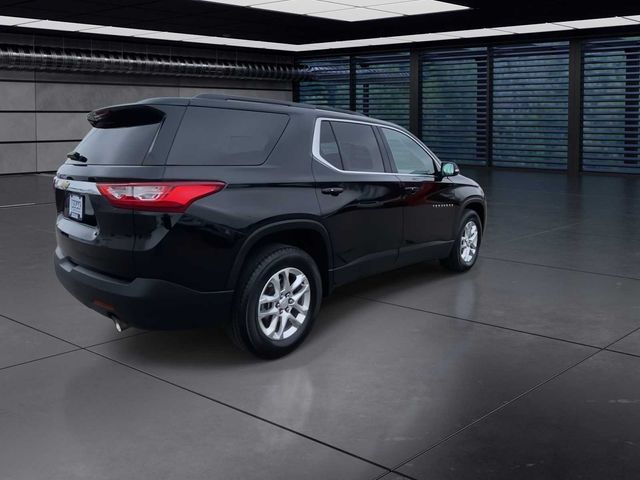 2021 Chevrolet Traverse LT Cloth